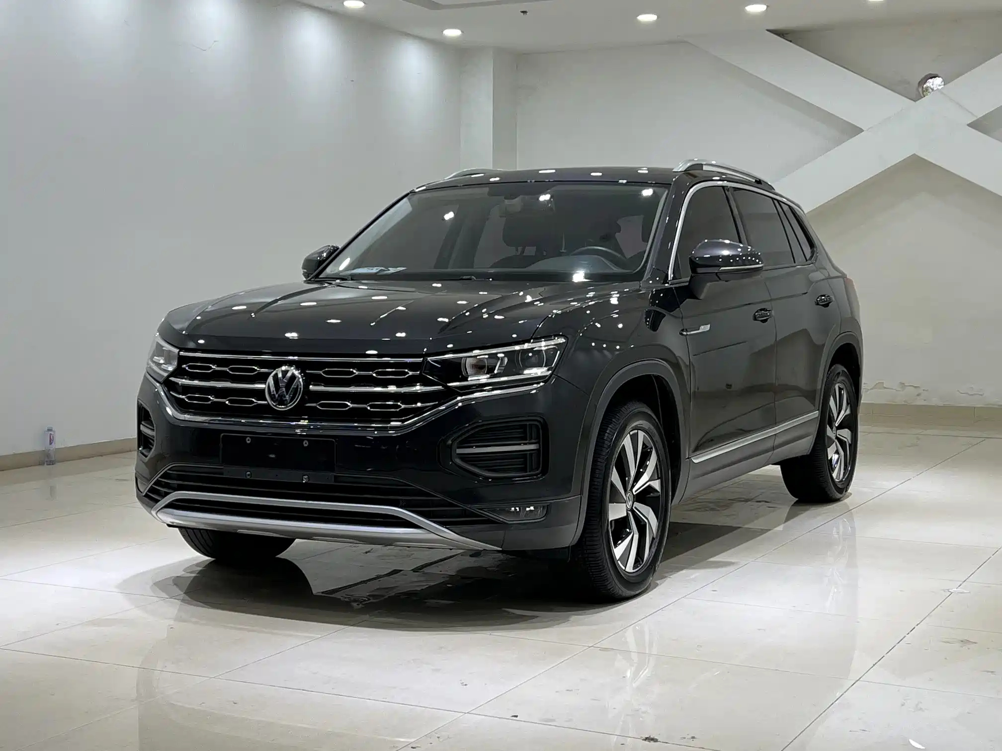 VOLKSWAGEN TAYRON 2020