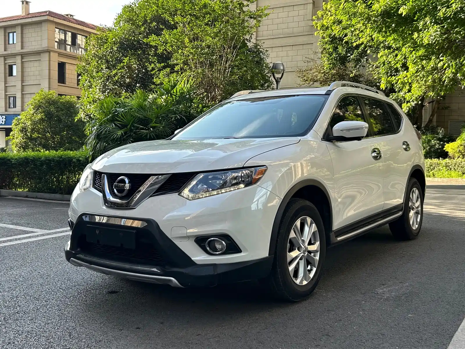 NISSAN X-TRAIL 2014