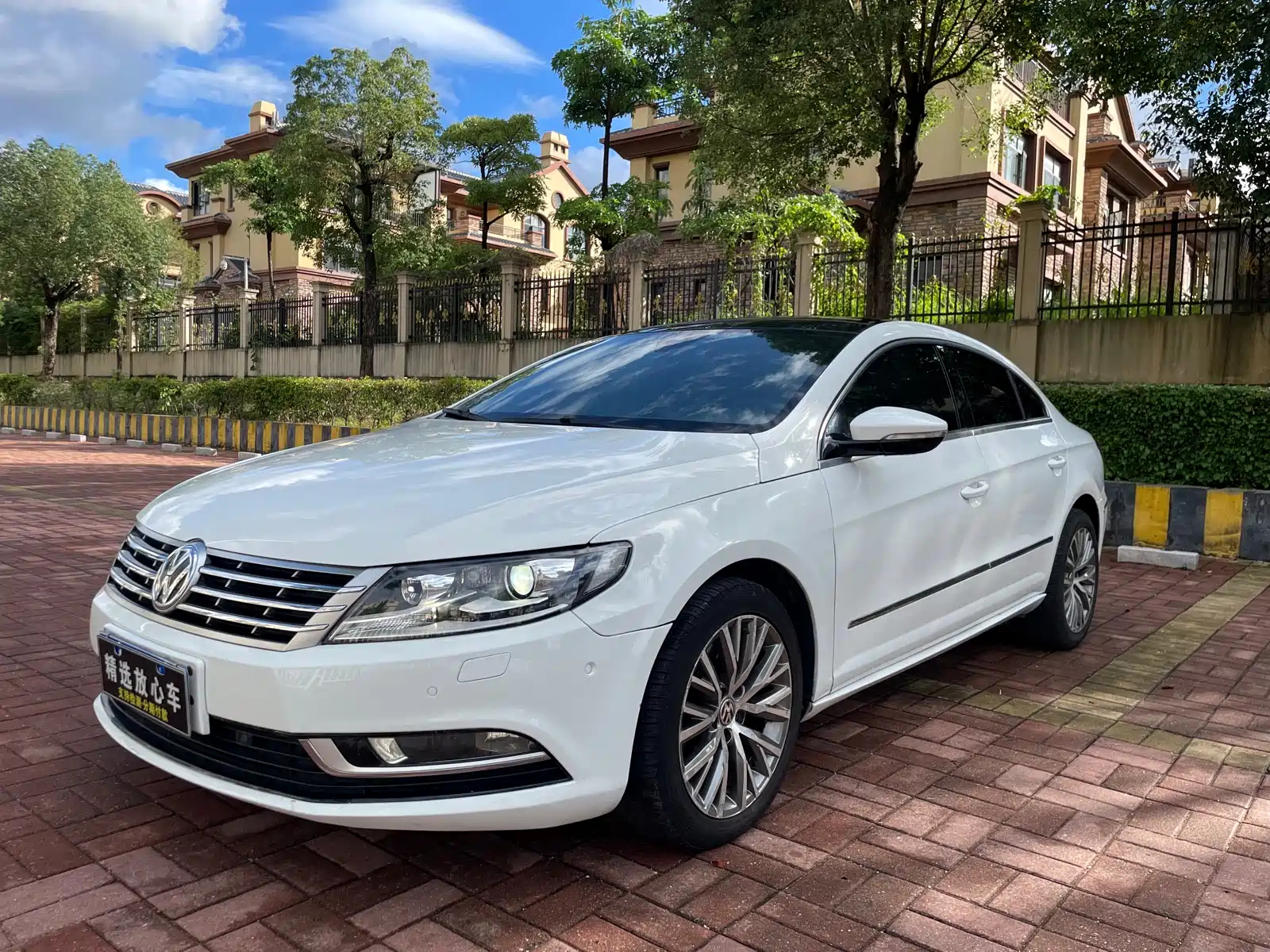 VOLKSWAGEN FAW - VOLKSWAGEN CC 2013