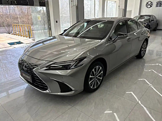 Заказать LEXUS ES