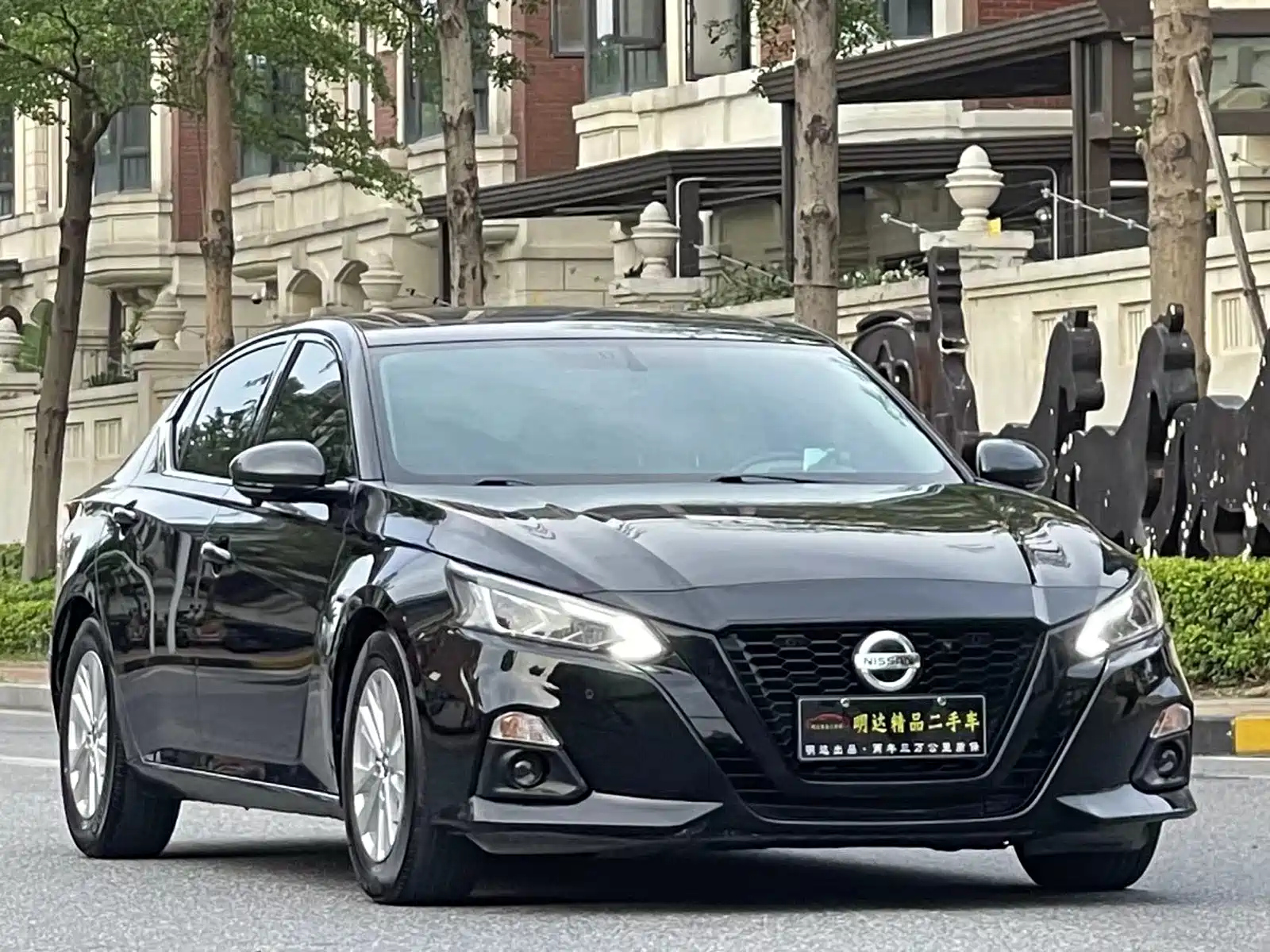 NISSAN TEANA 2020