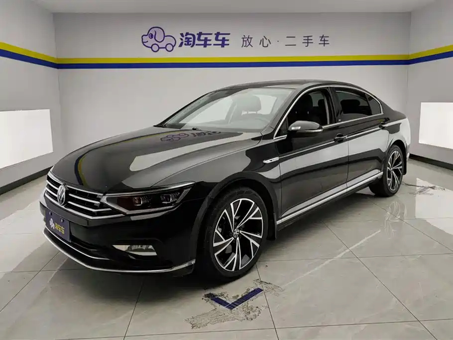 VOLKSWAGEN MAGOTAN 2021