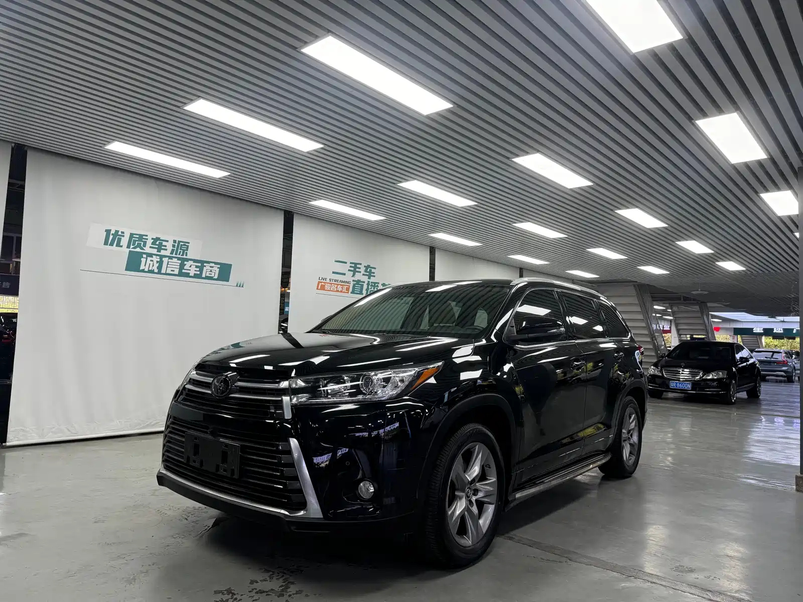 TOYOTA HIGHLANDER 2018