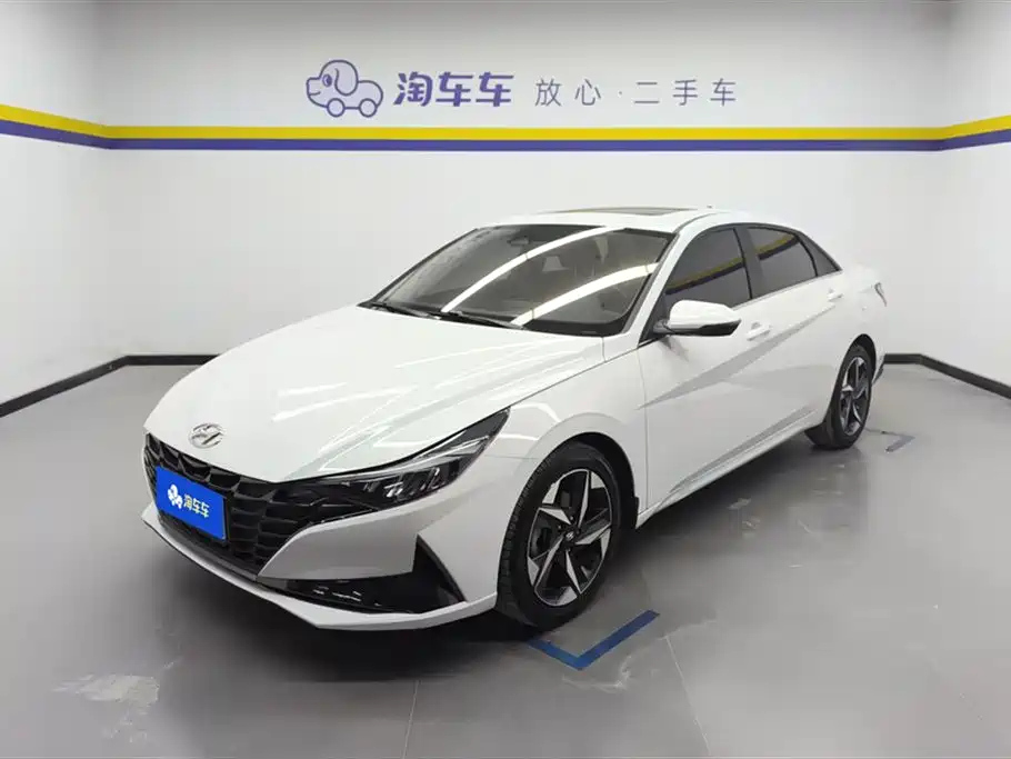 HYUNDAI ELANTRA 2022