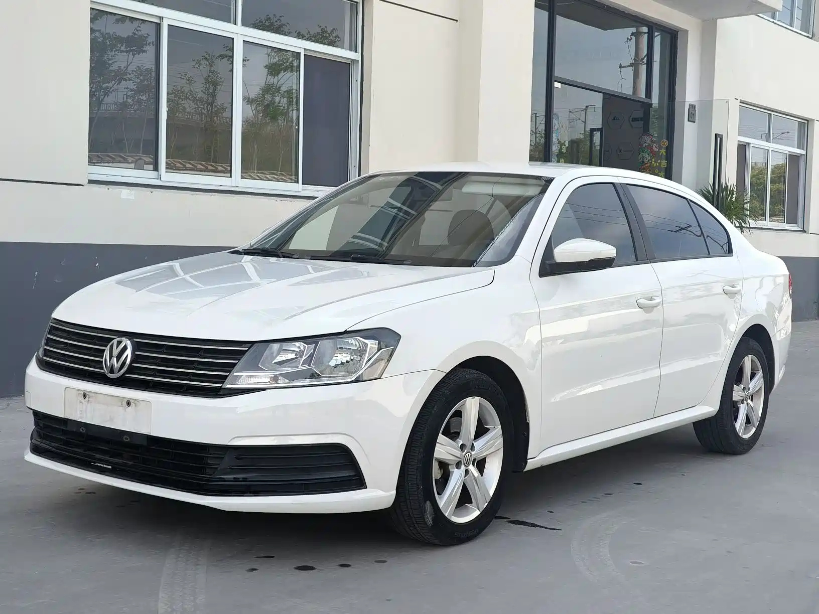 VOLKSWAGEN LAVIDA 2017