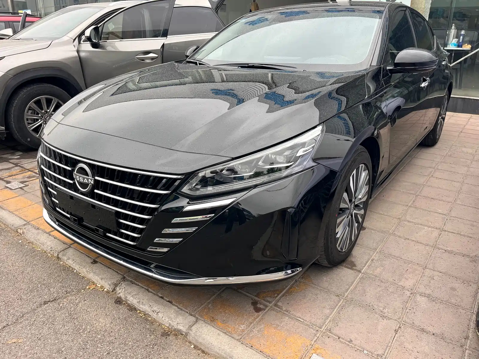 NISSAN TEANA 2022