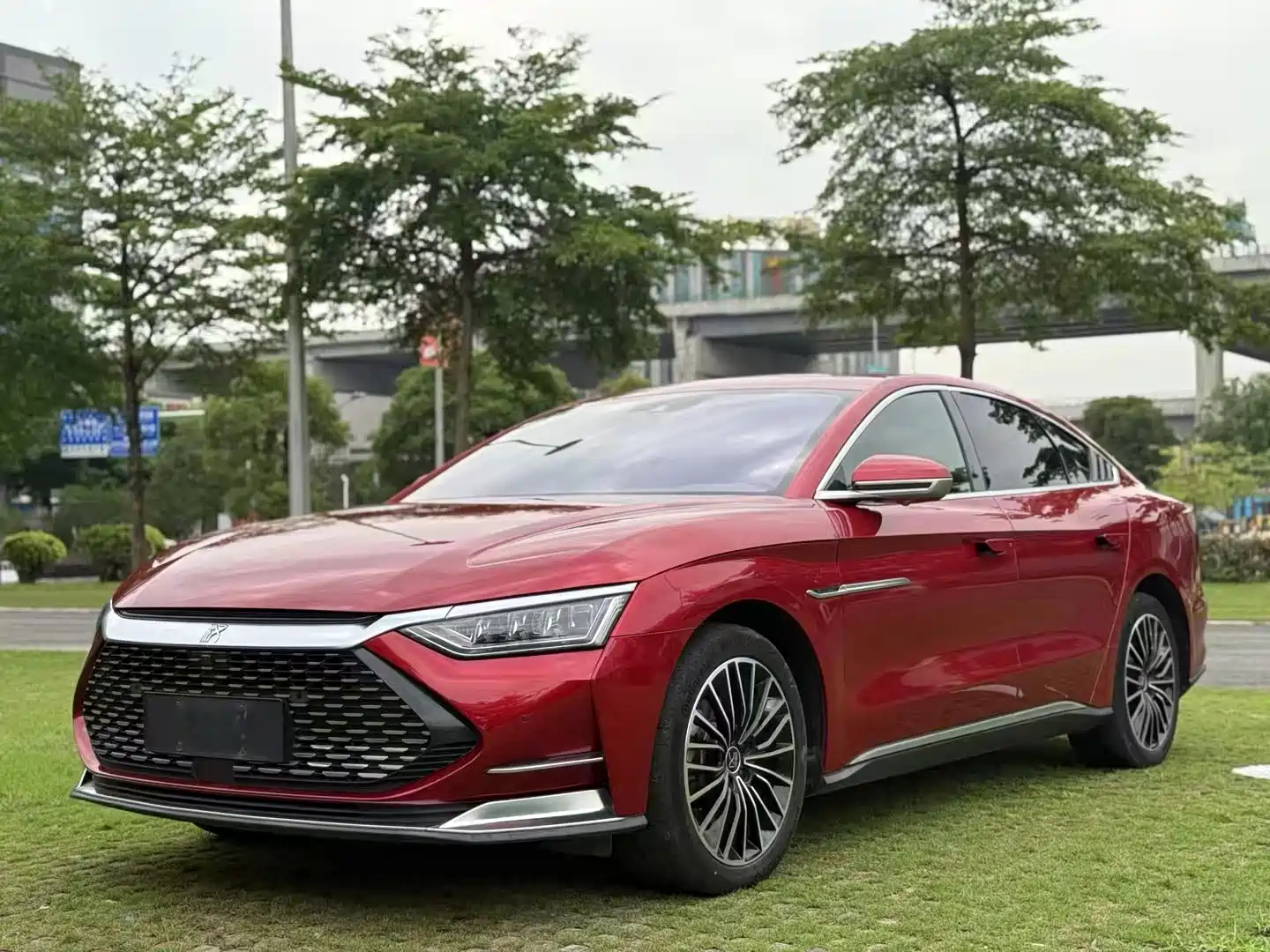 BYD HAN