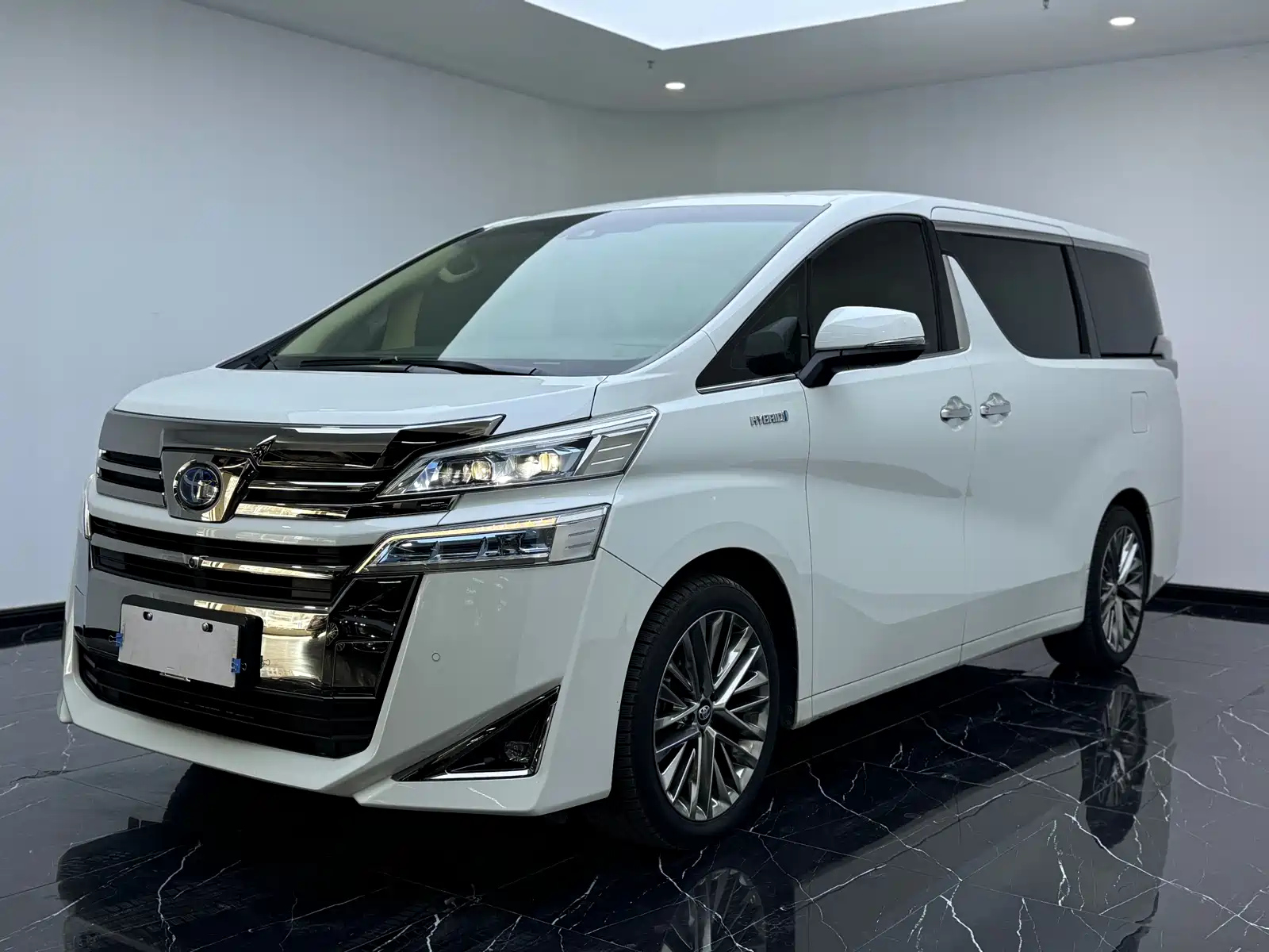 TOYOTA VELLFIRE 2019