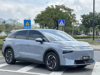 Заказать VENUCIA VX6
