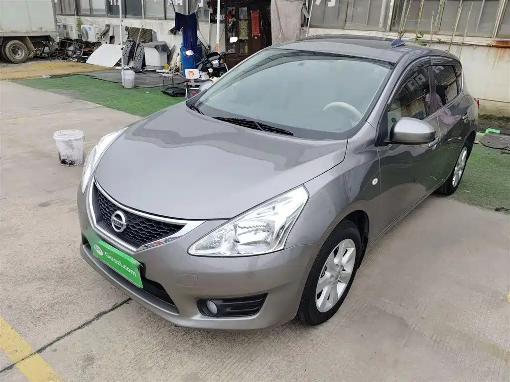 NISSAN TIIDA TIIDA 2011
