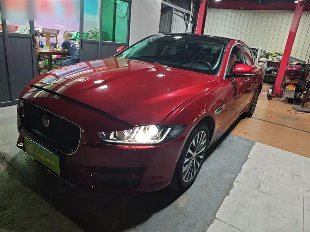 JAGUAR XEL 2019