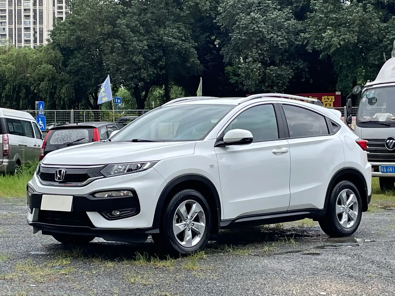 HONDA XR-V