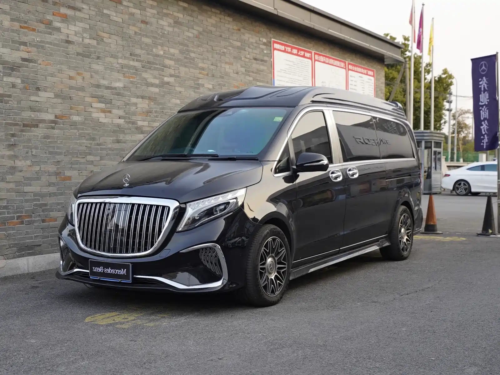 MERCEDES BENZ V-CLASS