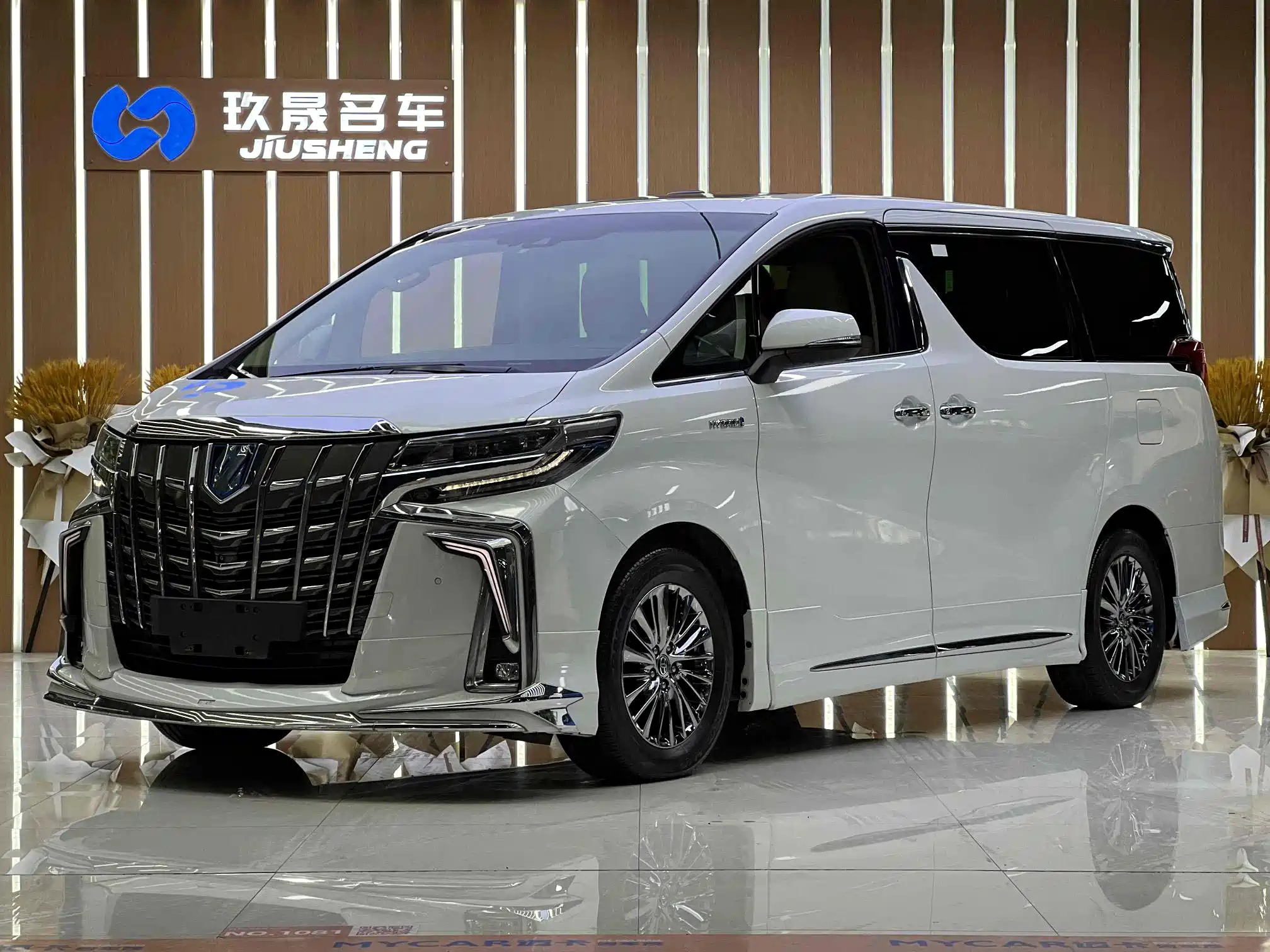 TOYOTA ALPHARD 2020