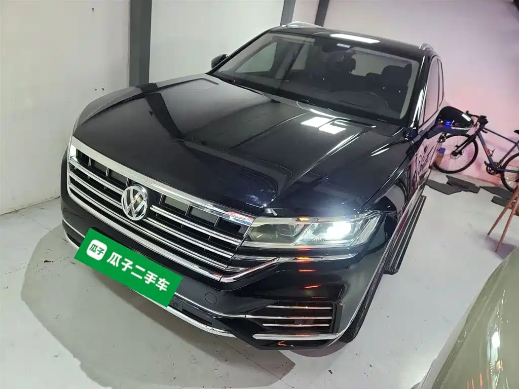 VOLKSWAGEN TOUAREG 2019