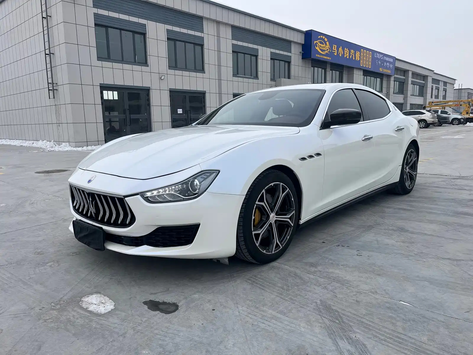 MASERATI GHIBLI 2017