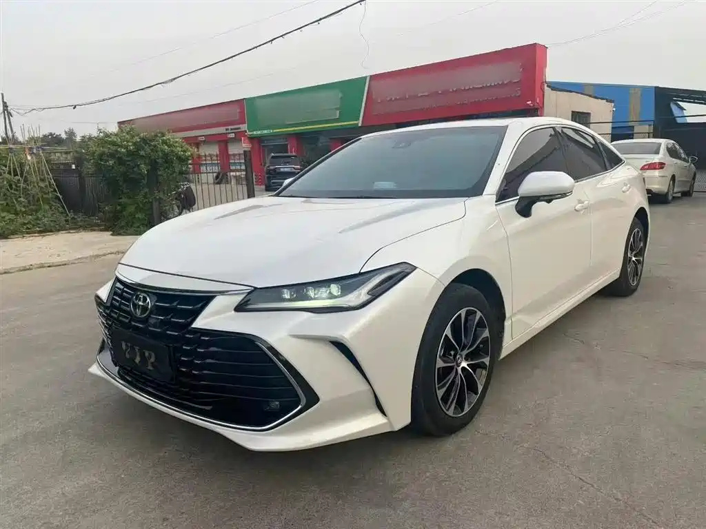 TOYOTA AVALON 2022