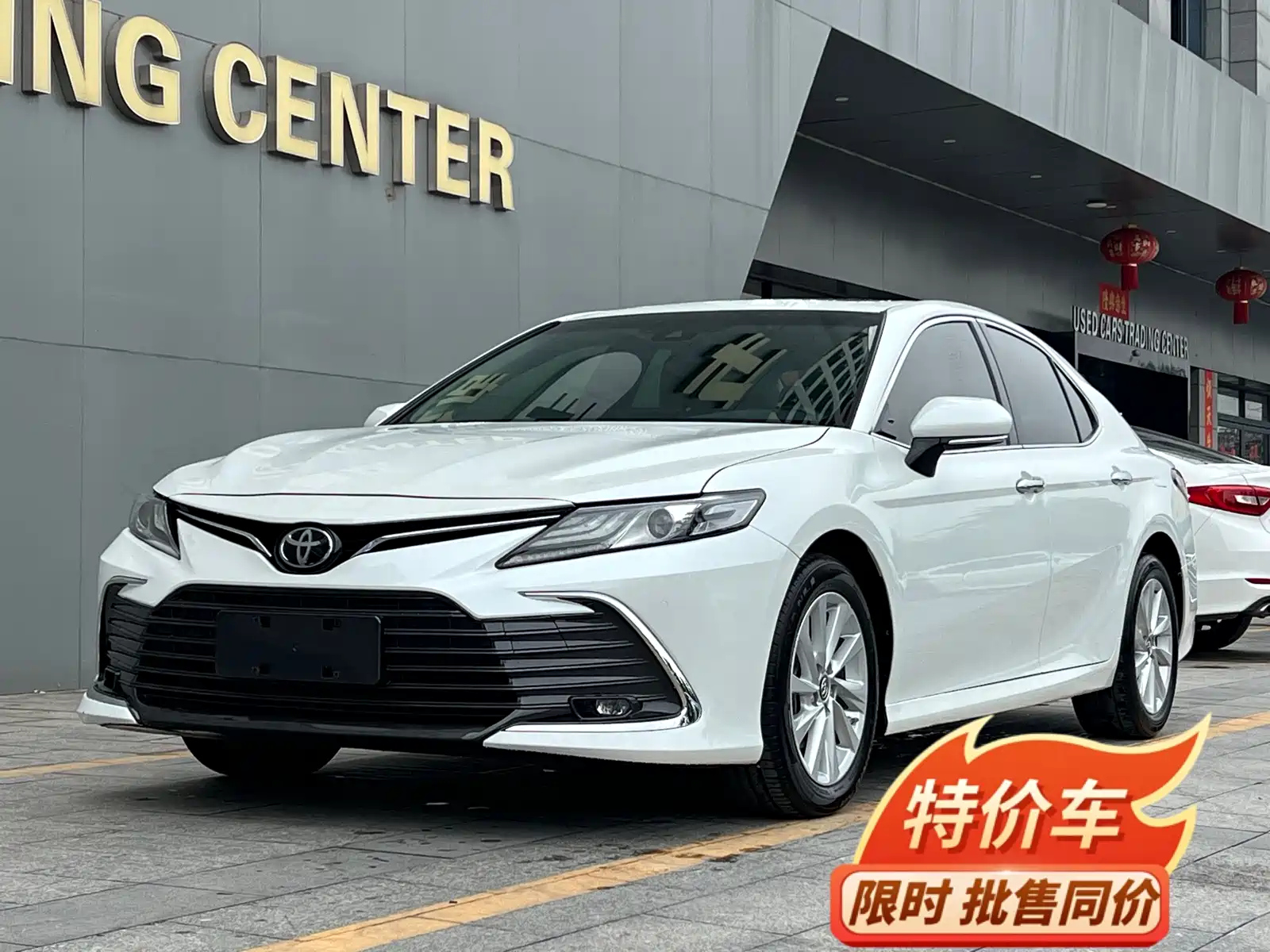 TOYOTA CAMRY 2021