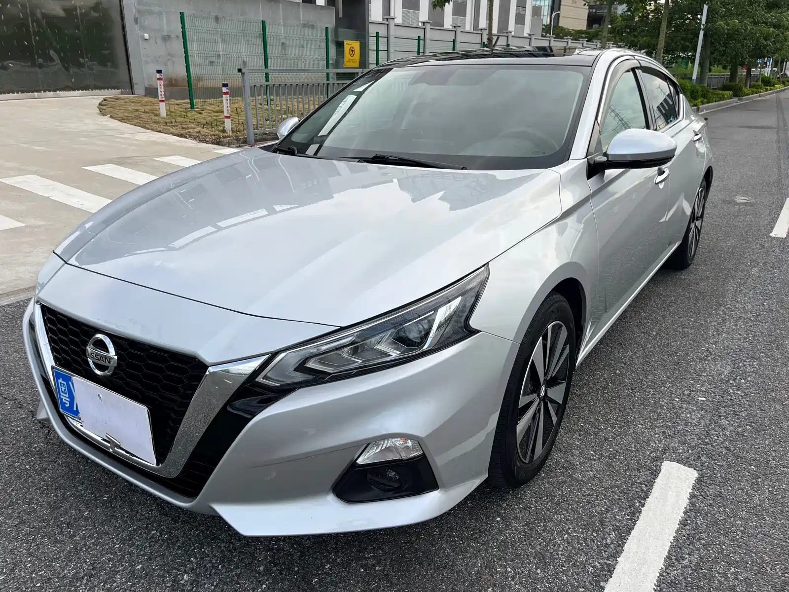 NISSAN TEANA 2021