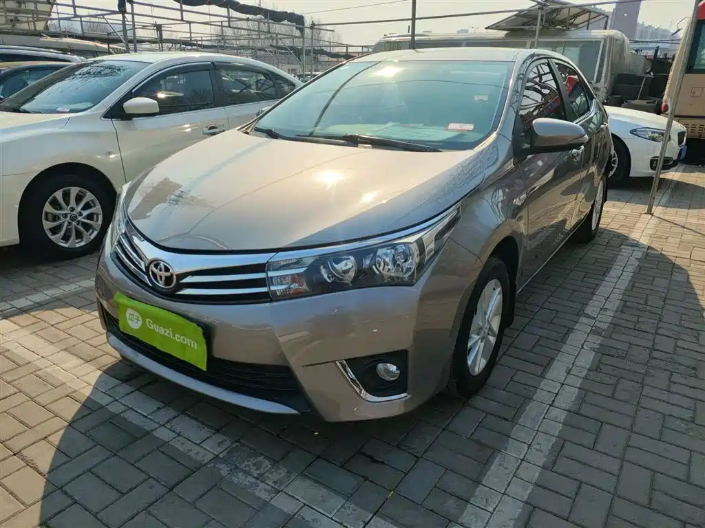 TOYOTA COROLLA 2014