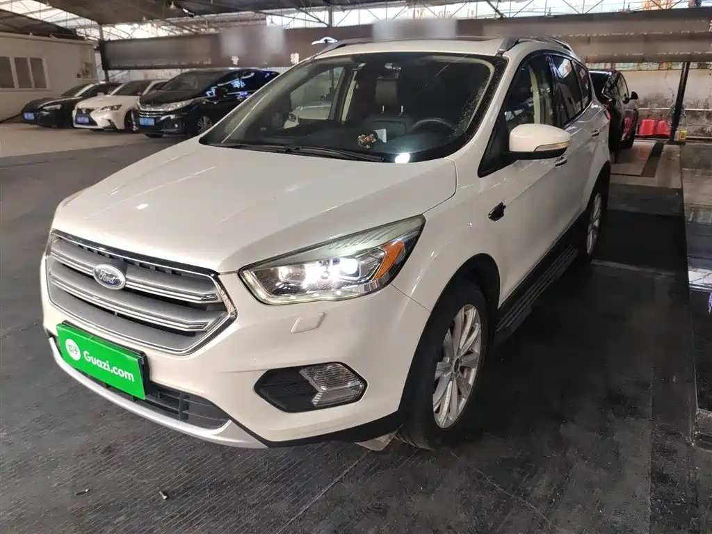 FORD ESCAPE 2017