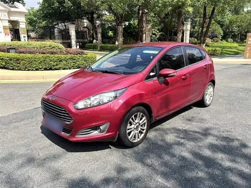 FORD FIESTA 2013