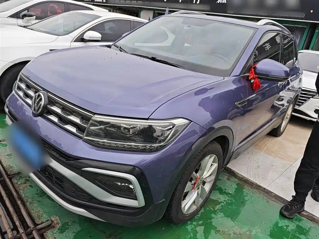 VOLKSWAGEN T-CROSS 2019