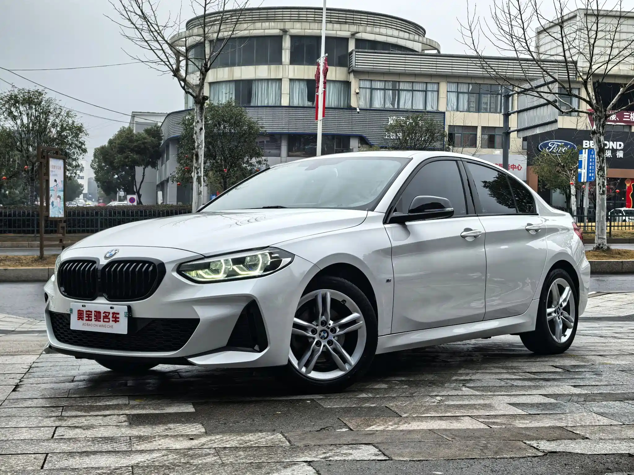 BMW 1-SERIES 2021
