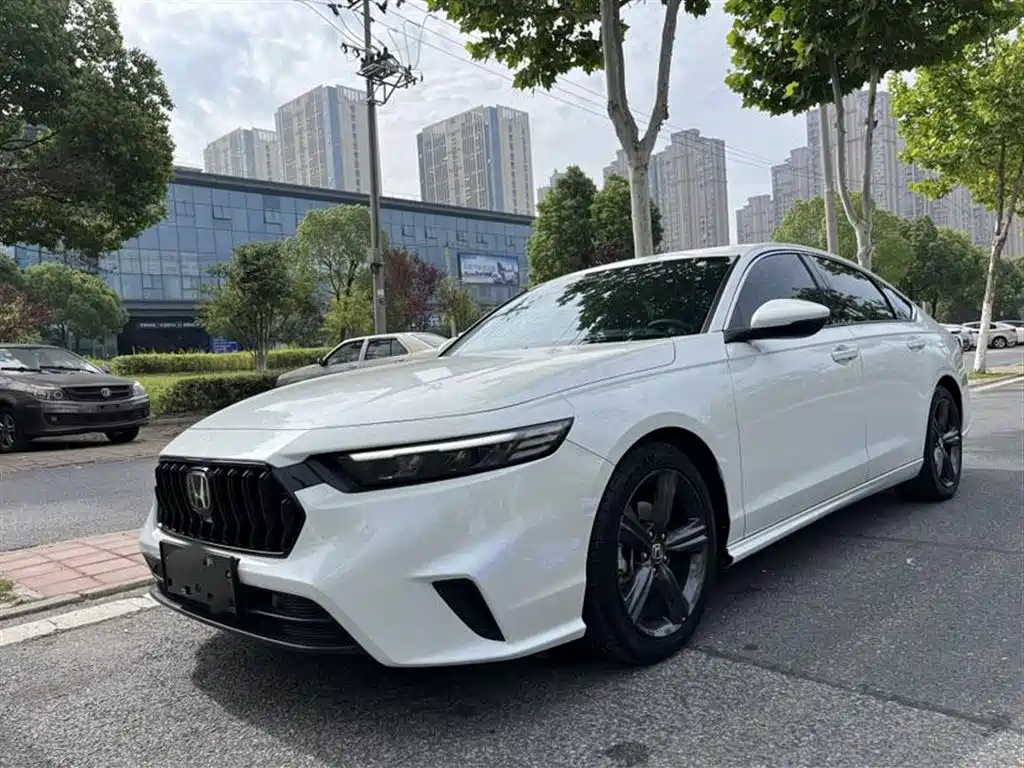 HONDA INSPIRE 2023