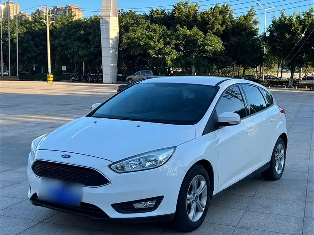 FORD FOCUS 2015