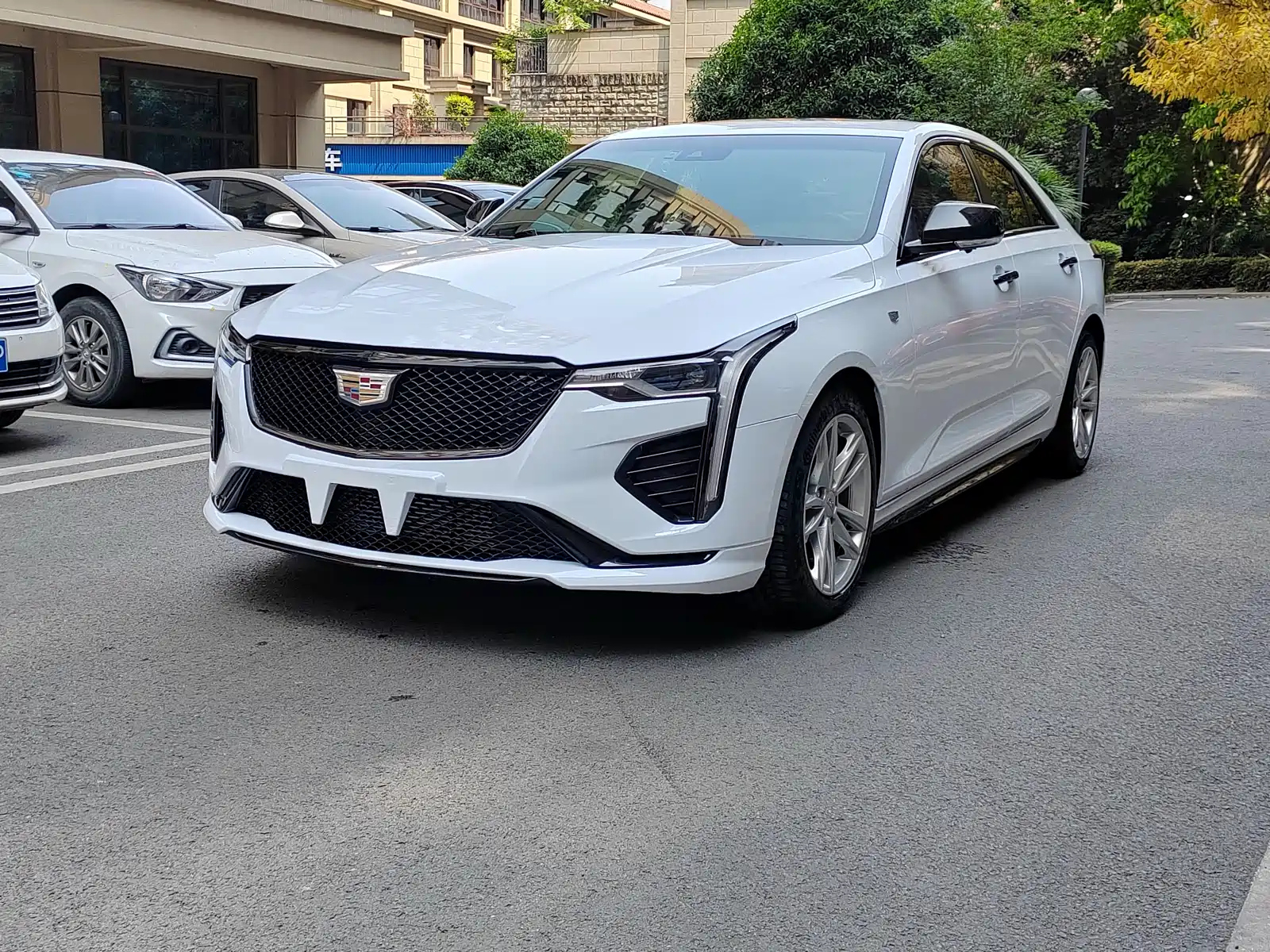 CADILLAC CT4 2021