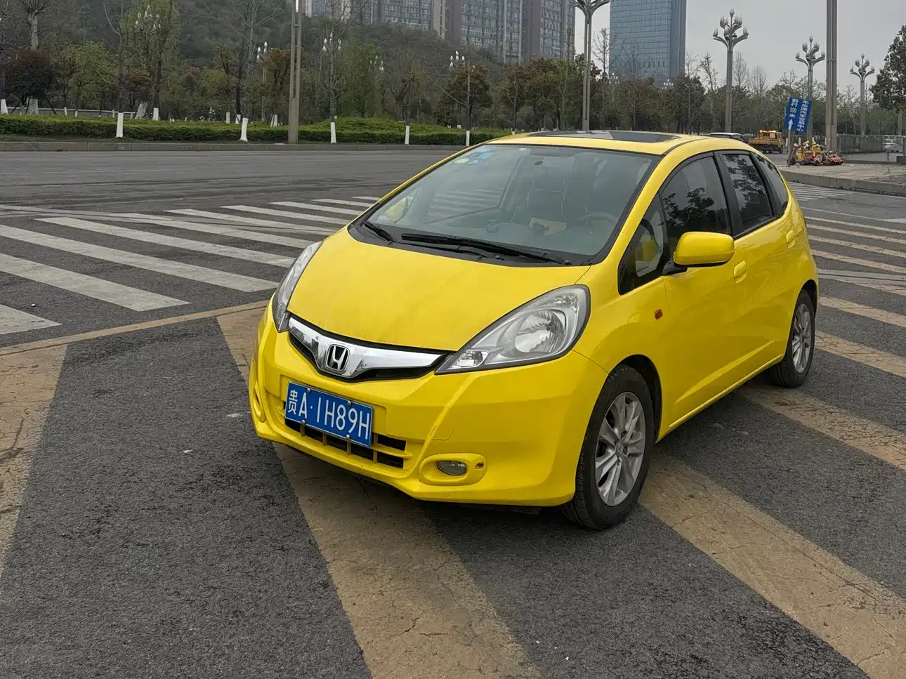 HONDA FIT 2011