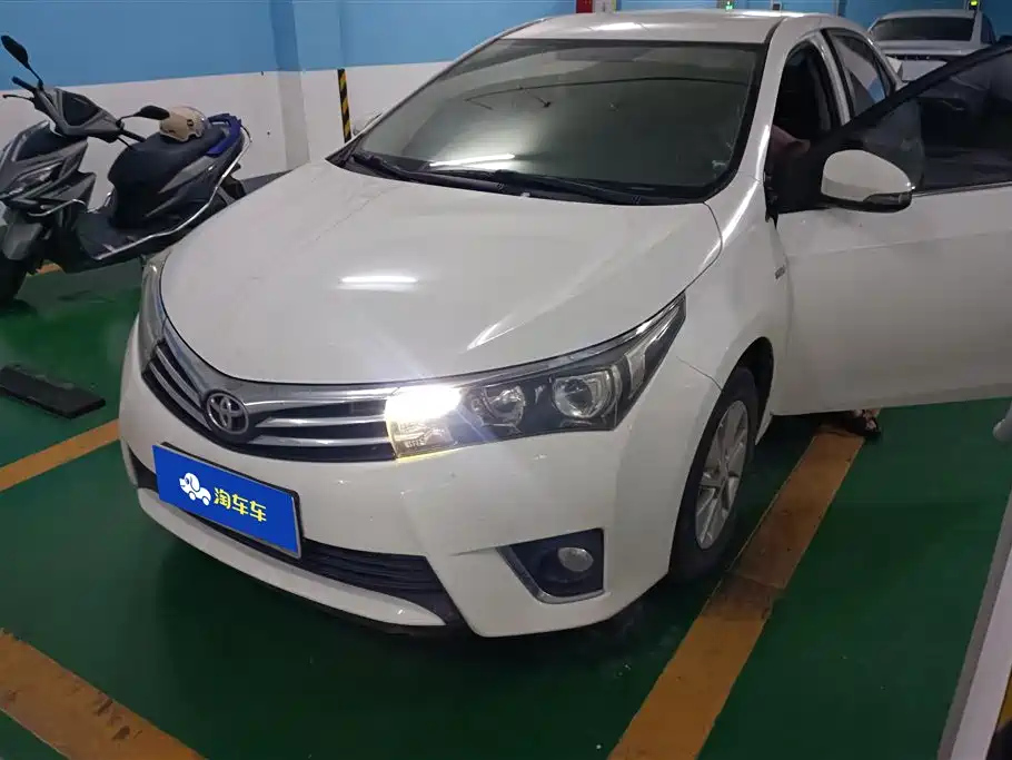 TOYOTA COROLLA 2014