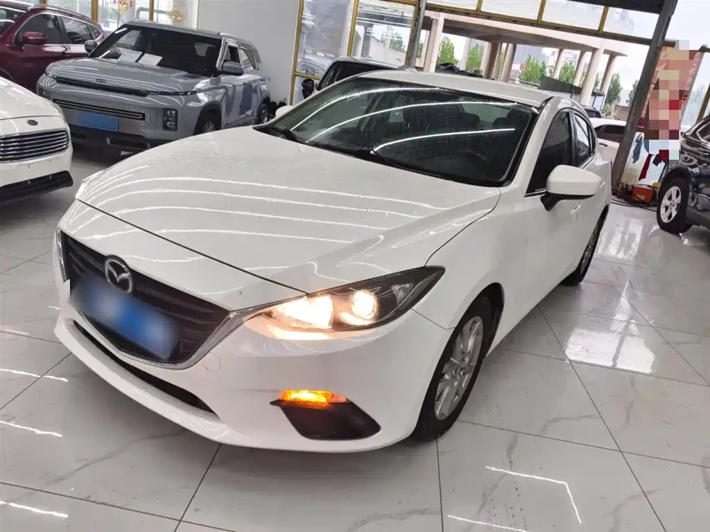 MAZDA 3 AXELA 2014