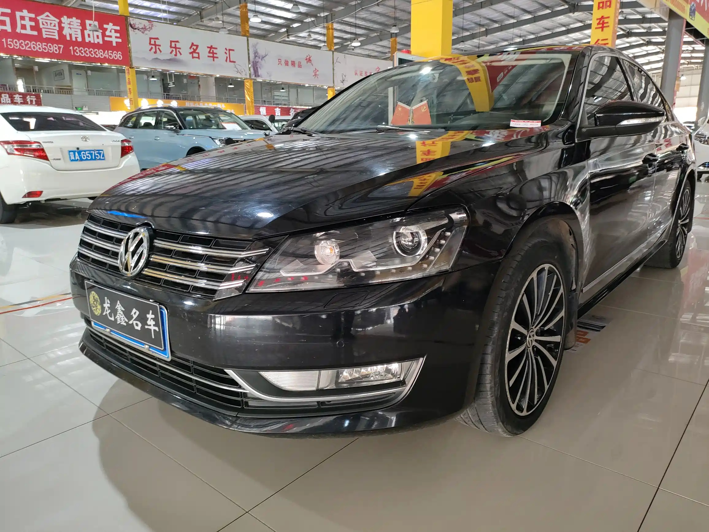 VOLKSWAGEN PASSAT