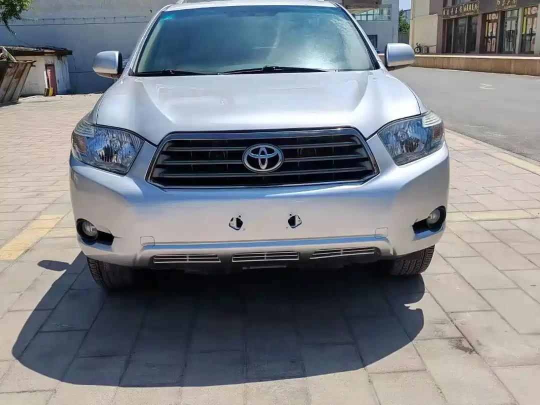 TOYOTA HIGHLANDER 2009