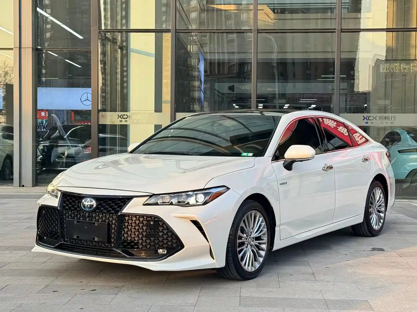 TOYOTA AVALON 2019