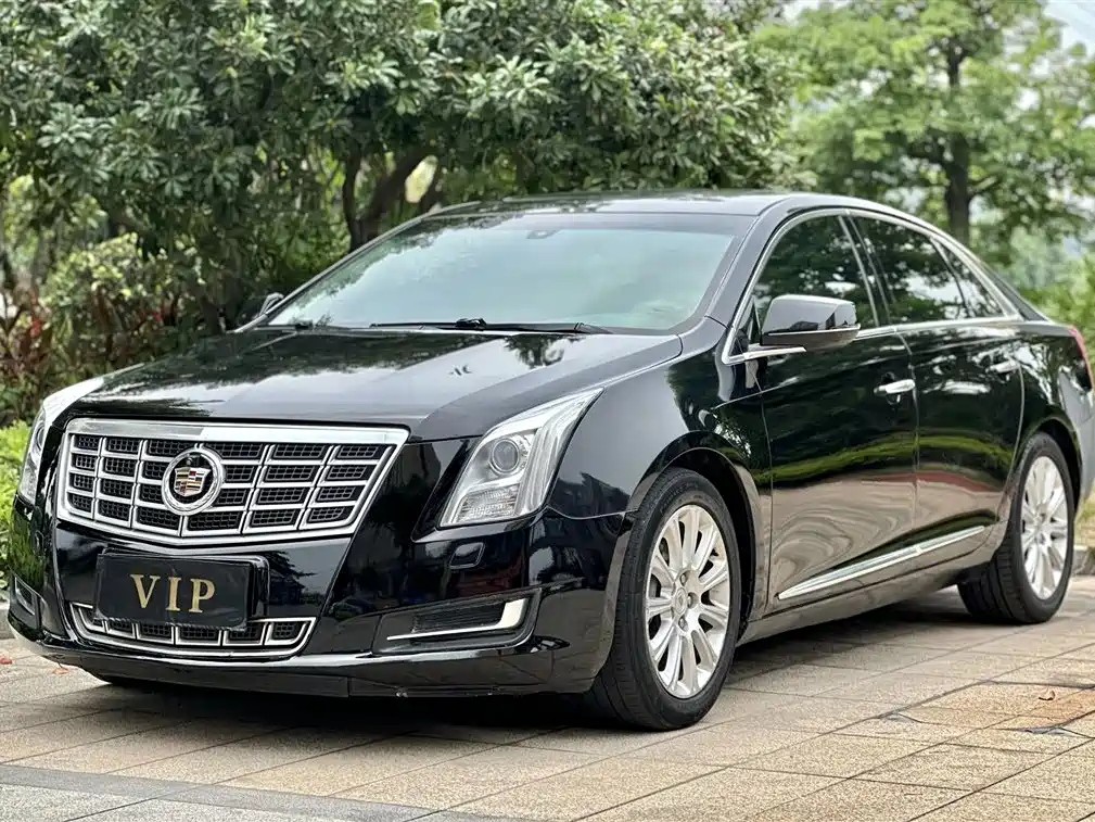 CADILLAC XTS 2013