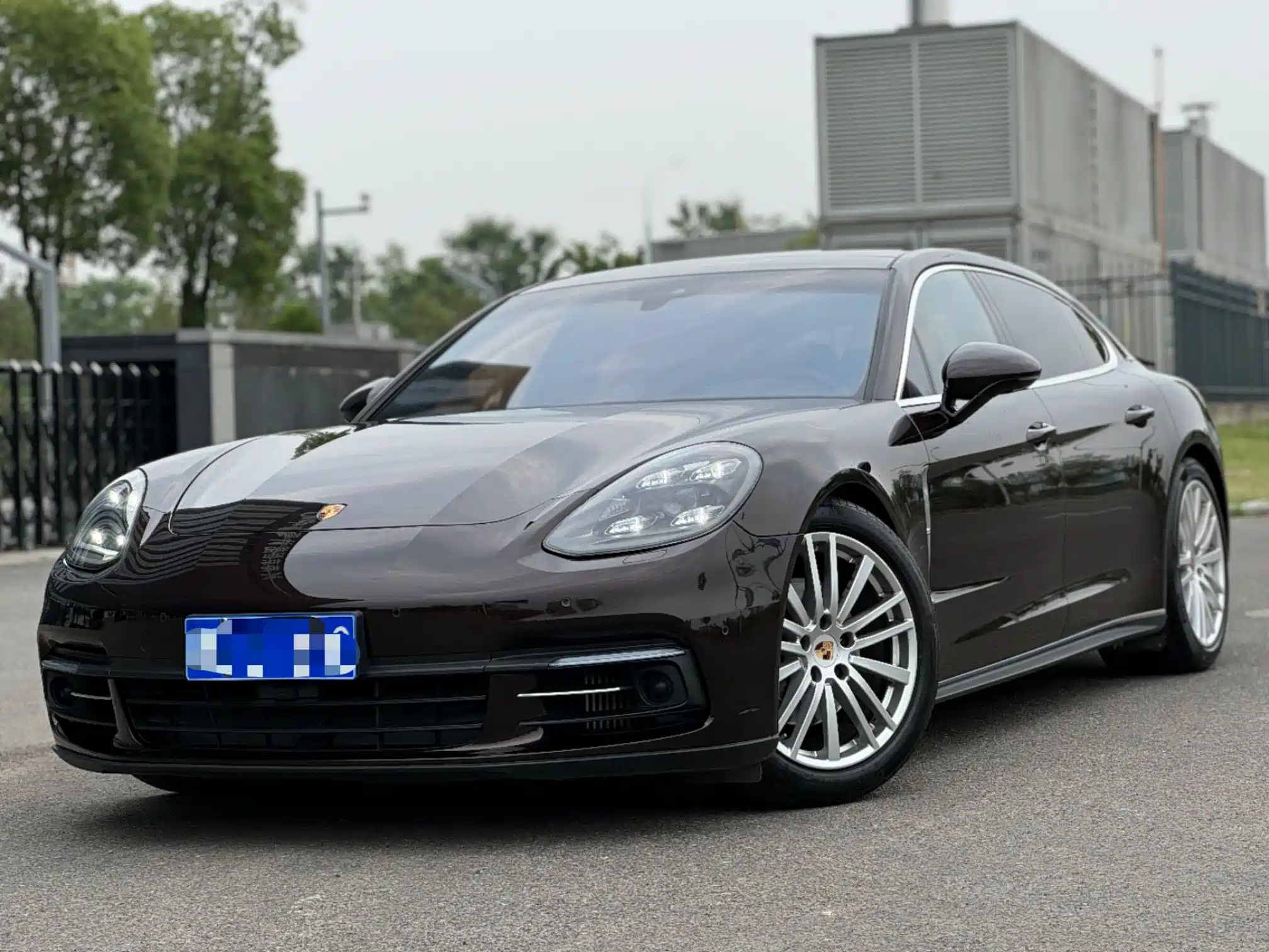 PORSCHE PANAMERA