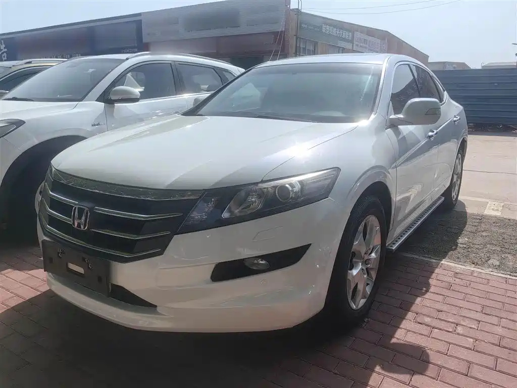 HONDA CROSSTOUR 2012
