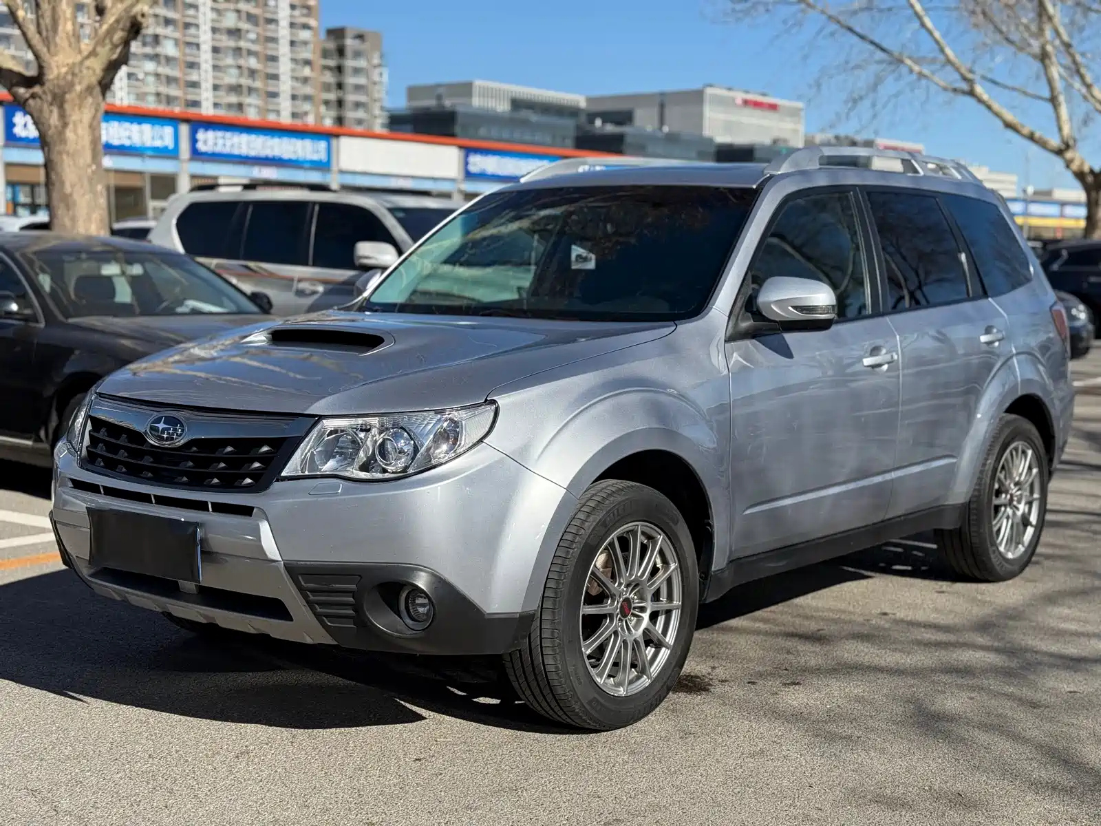 SUBARU FORESTER 2011