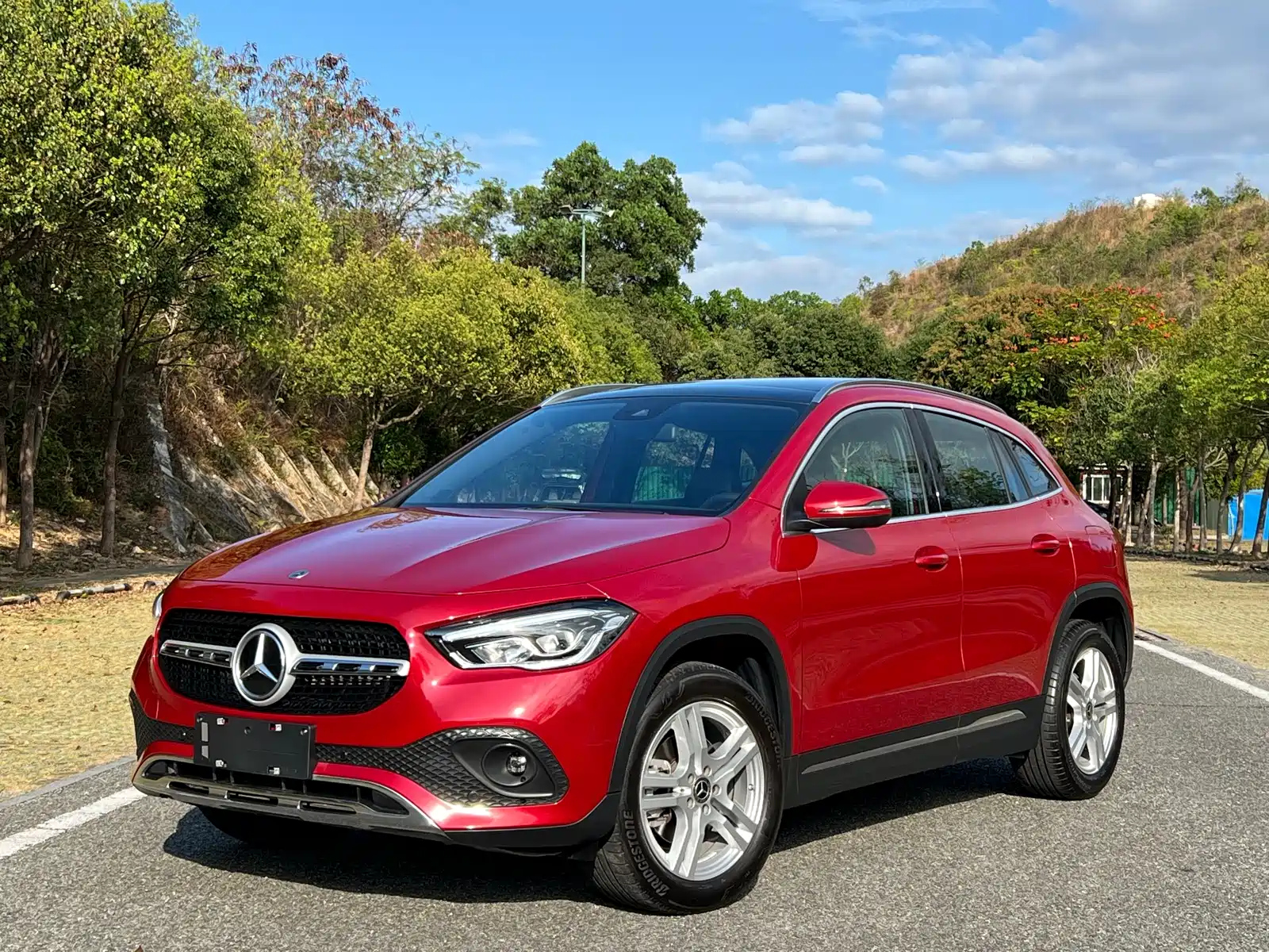 MERCEDES BENZ GLA 2022