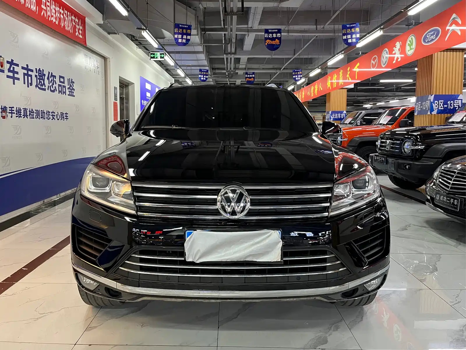 VOLKSWAGEN TOUAREG 2017