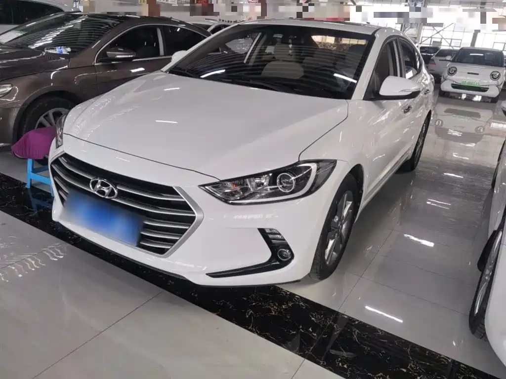 HYUNDAI ELANTRA 2016