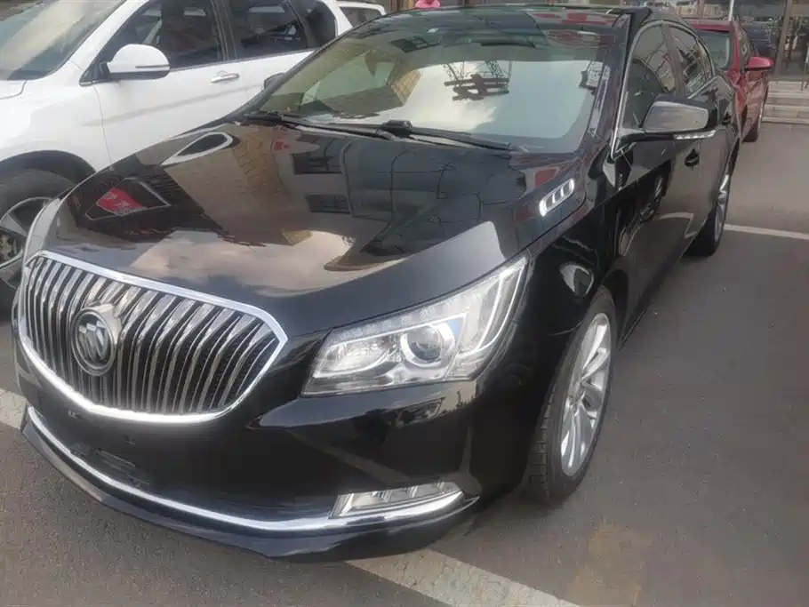 BUICK LACROSSE 2013
