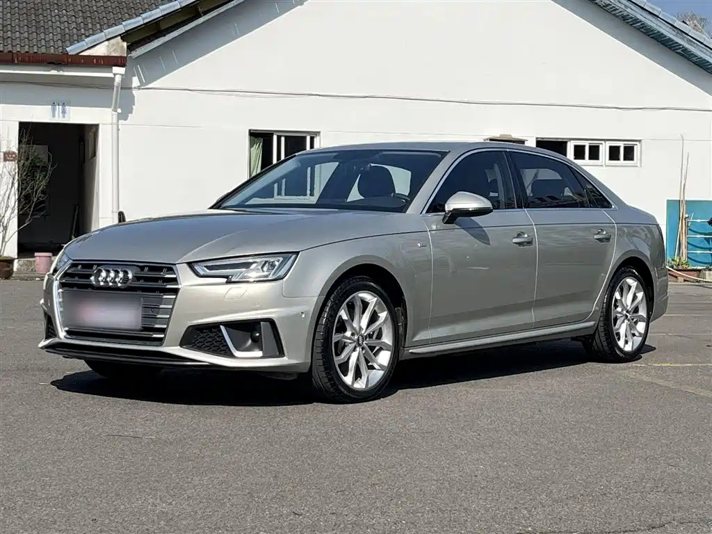 AUDI A4L 2019