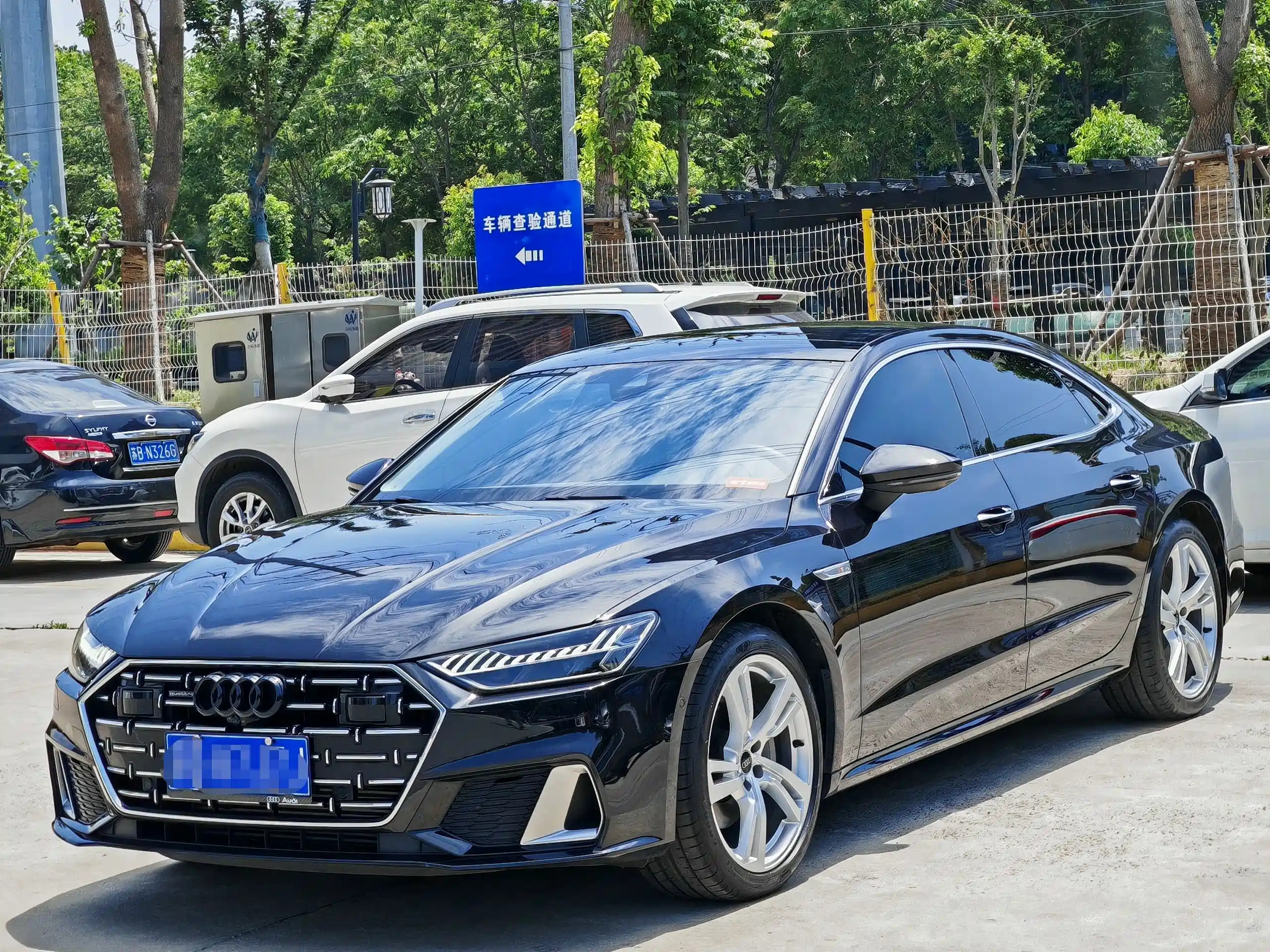 AUDI A7L 2022