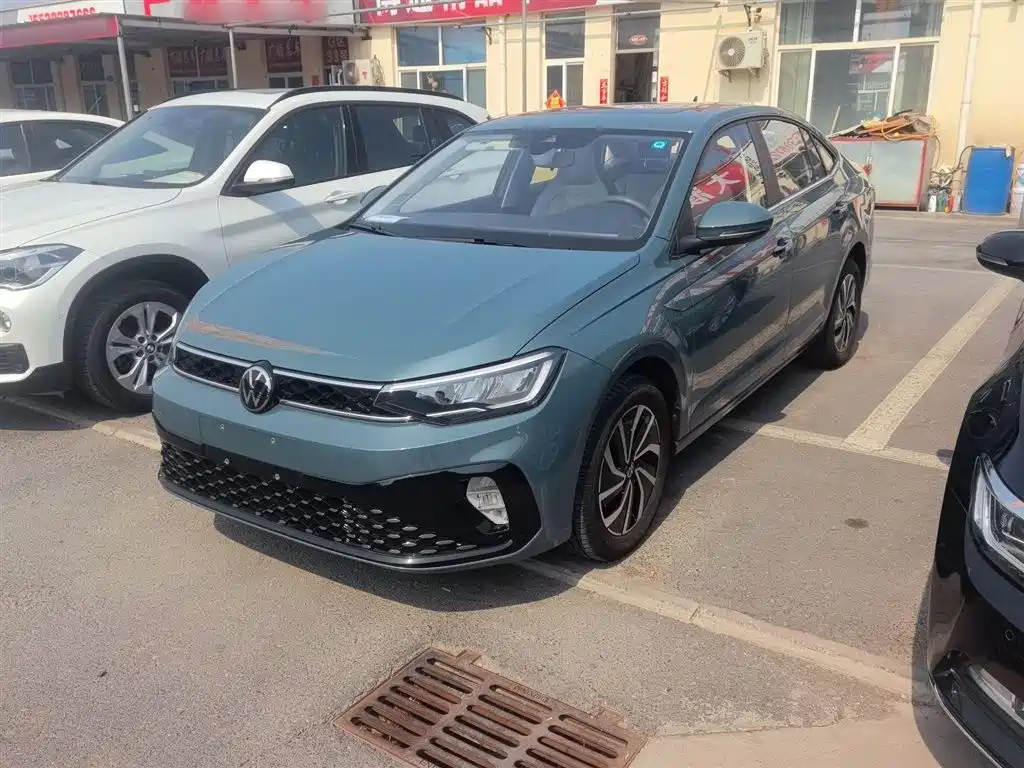 VOLKSWAGEN LAVIDA 2023