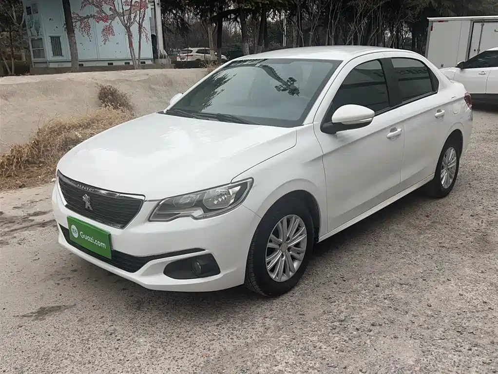 PEUGEOT 301 2018