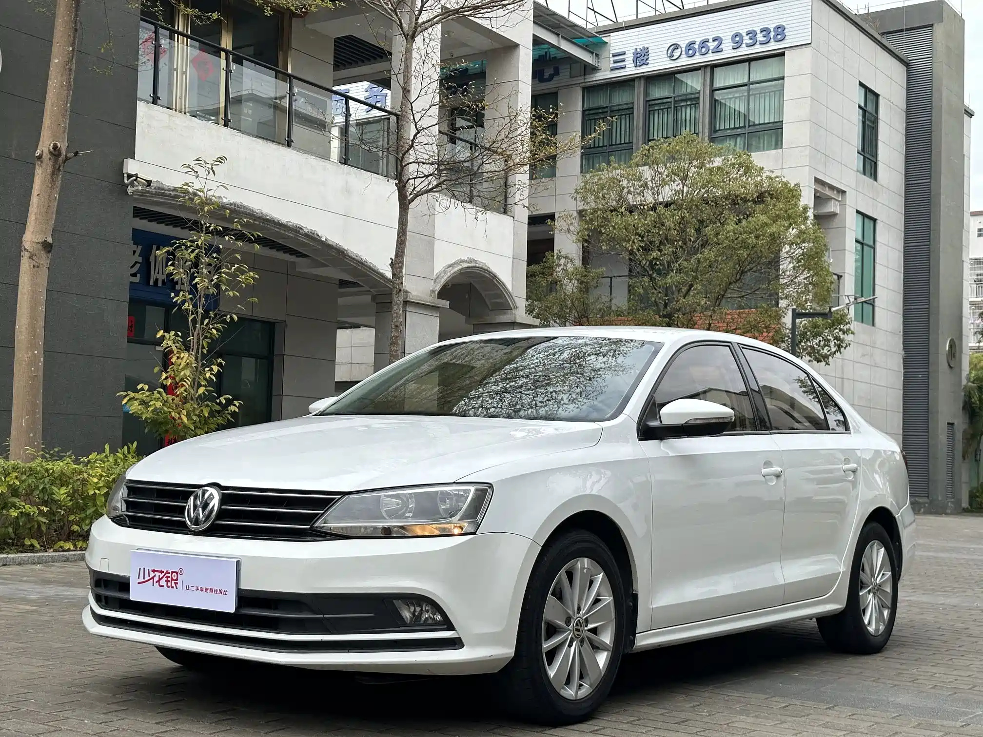 VOLKSWAGEN SAGITAR 2018